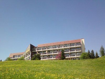 פפרונטן Hotel Flora מראה חיצוני תמונה