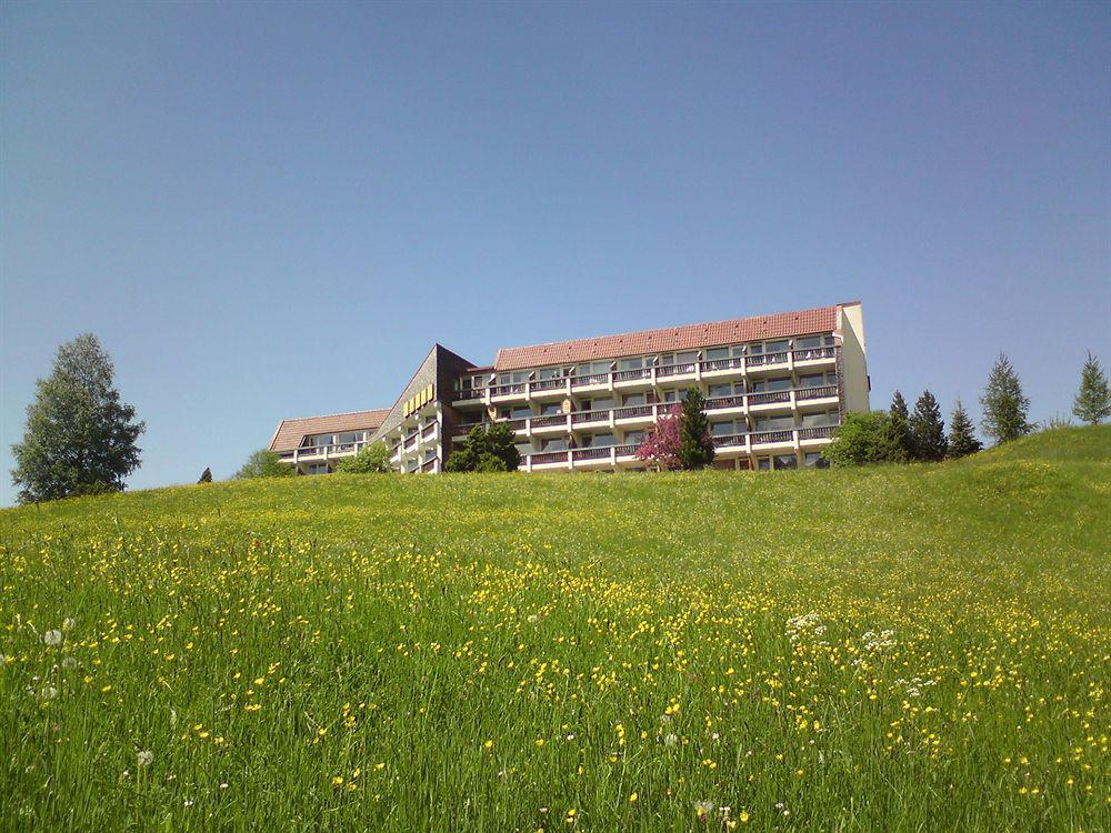 פפרונטן Hotel Flora מראה חיצוני תמונה